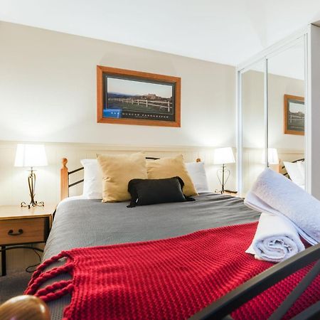 Dromaius 5 - 3Br Townhouse L Lake Views L Spa Bath L Wifi L Bbq Jindabyne Buitenkant foto